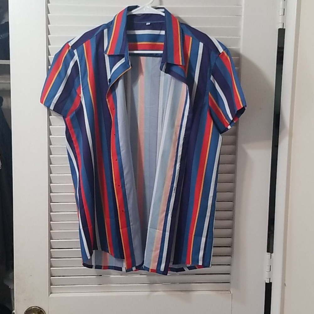 Short sleeve shirt